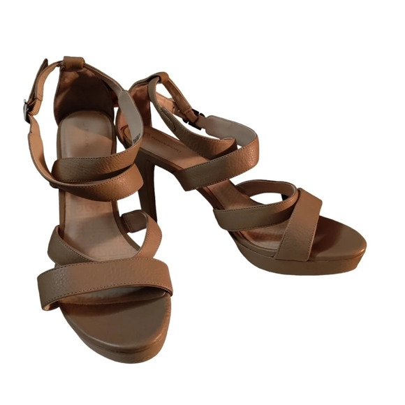 Beautiful Rockport Janae Sandals  NWOB 😍 - Picture 4 of 14